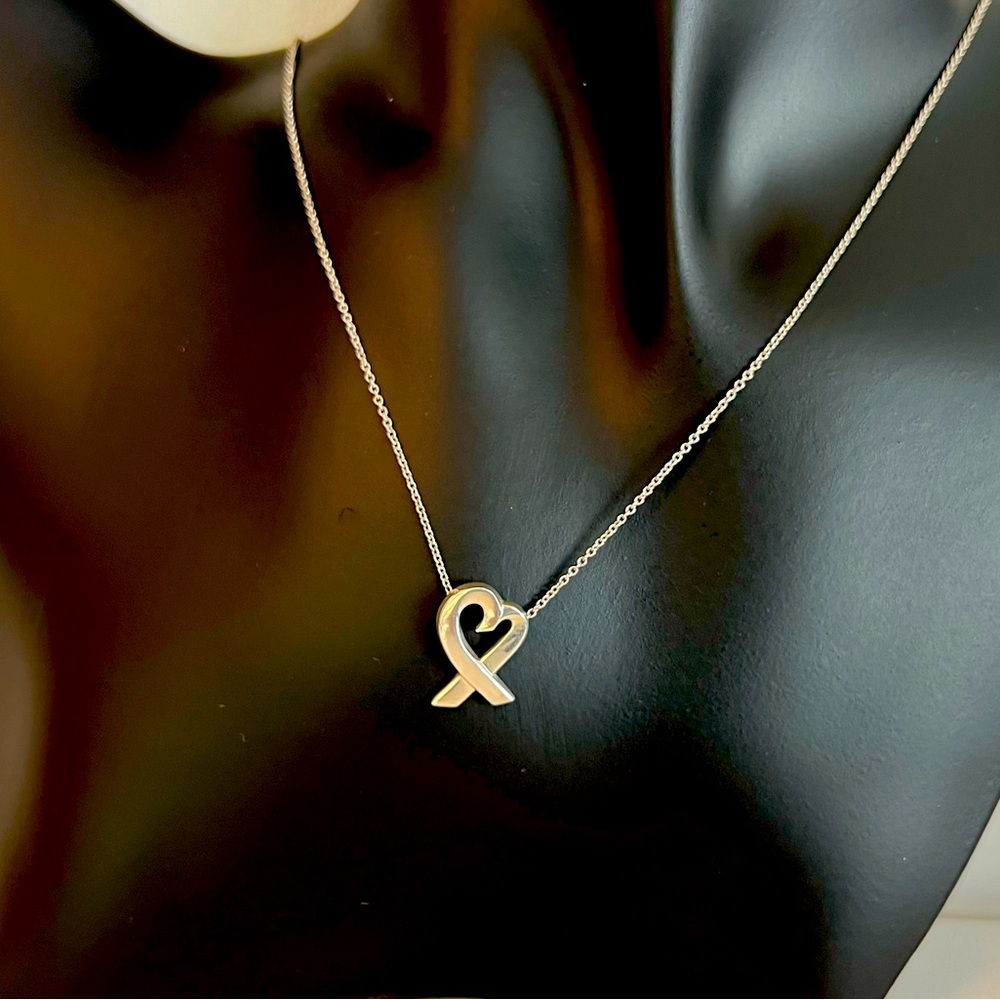 Tiffany & Co. Paloma Picasso Loving Heart Pendant in sterling silver